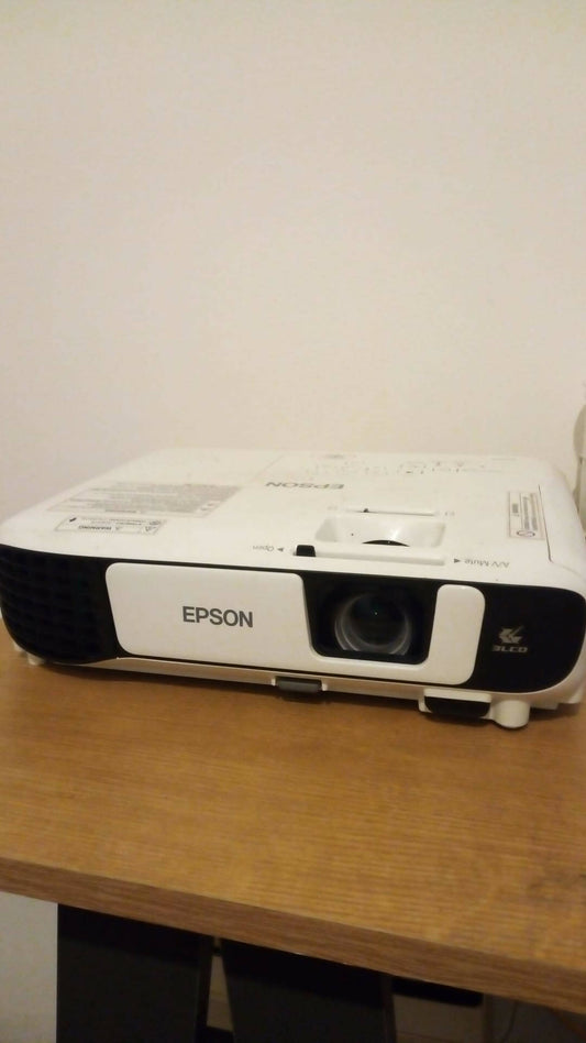 Proyector data show Epson X41+